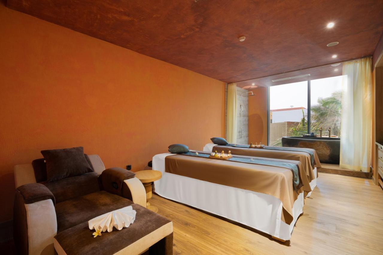 Sala Grand Tuyhoa Hotel Tuy Hoa Eksteriør bilde