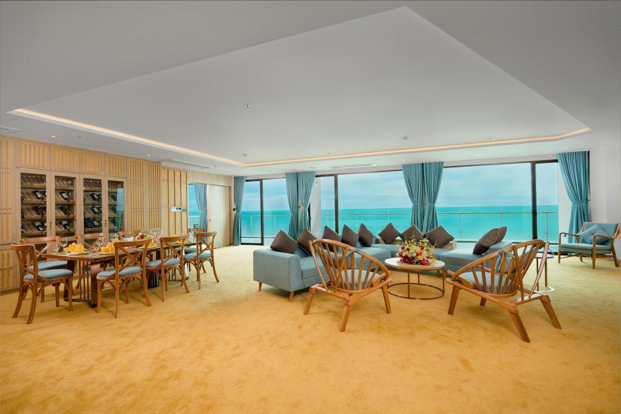 Sala Grand Tuyhoa Hotel Tuy Hoa Eksteriør bilde